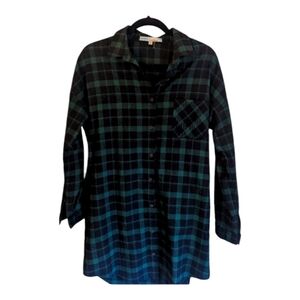Cecico | oversized plaid flannel shirt dress | green/navy | size small
